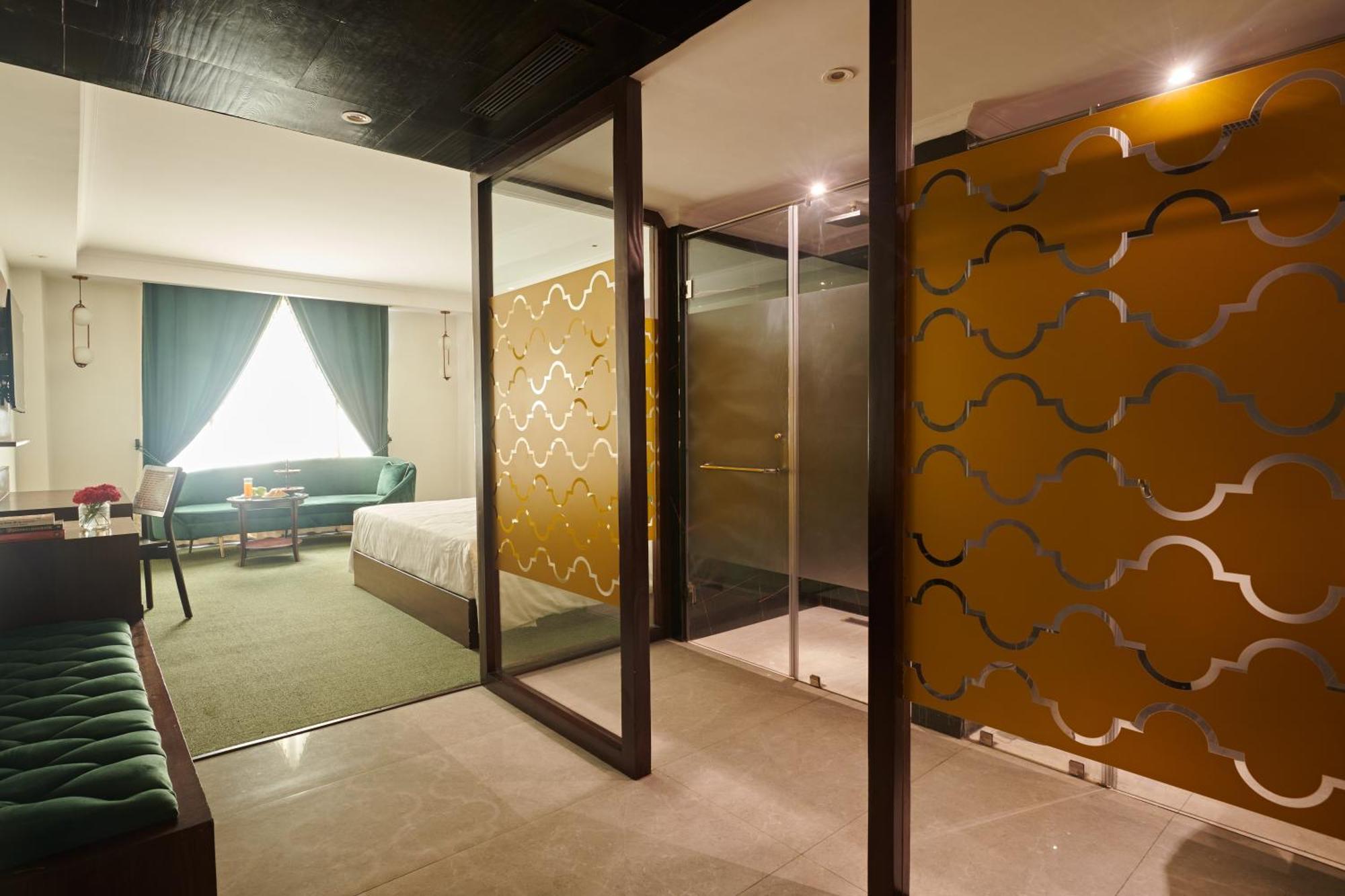 Deventure Sarovar Portico Patel Nagar New Delhi Bagian luar foto