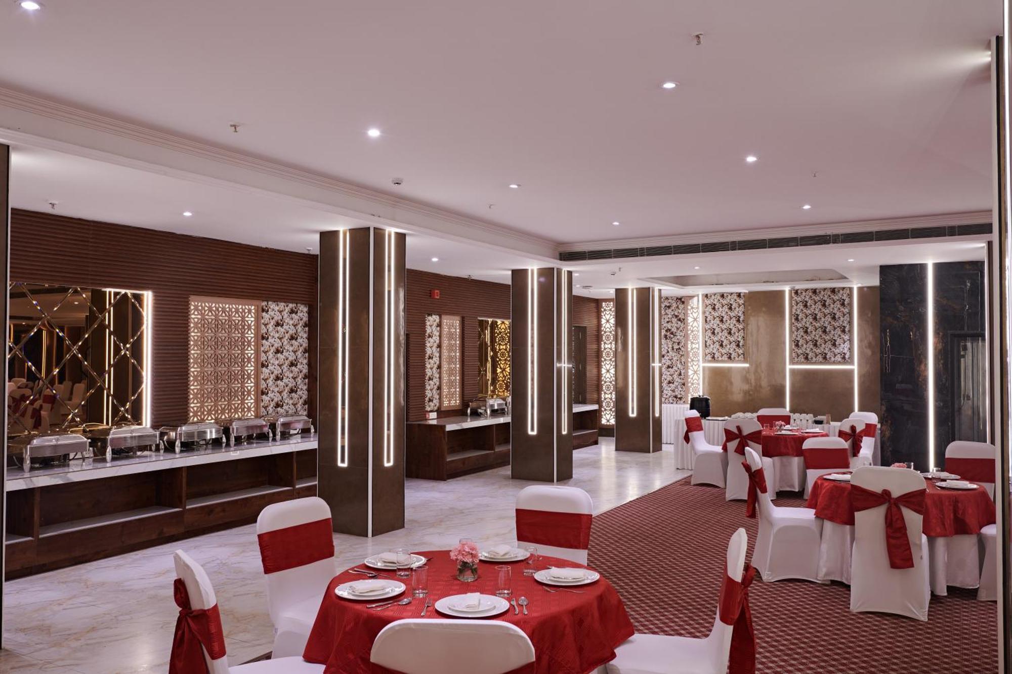 Deventure Sarovar Portico Patel Nagar New Delhi Bagian luar foto